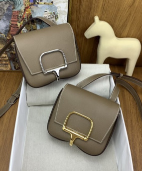 에르메스 델라 카발레리아 미니 앱송 에토프